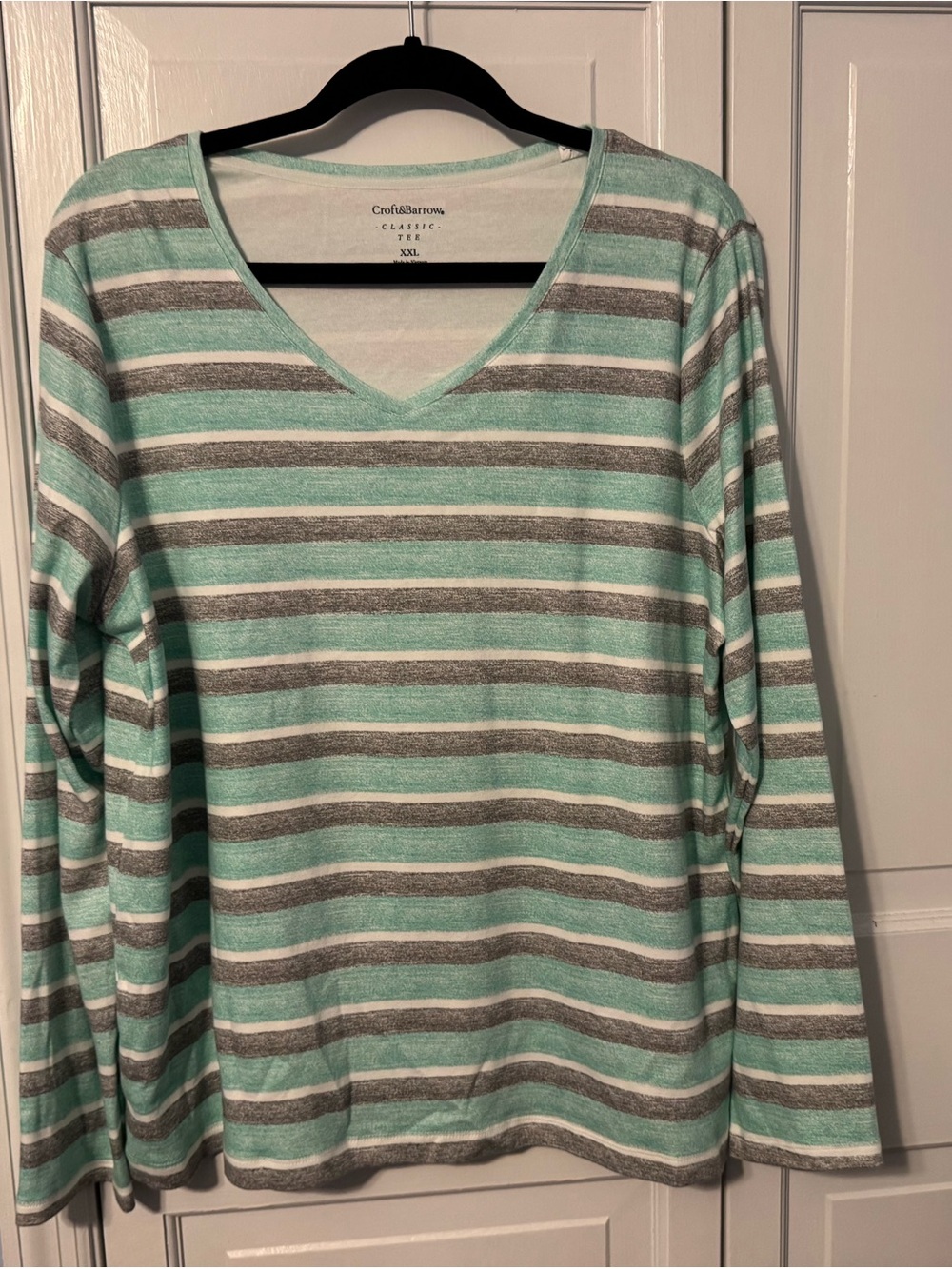 Croft & Barrow Classic Tee XXL Mint Green Gray Striped V-Neck Long Sleeve Top